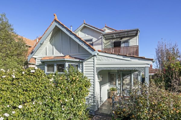 We received this 2023 award for the painting of this substanital 2-storey home in St Kilda East. It was in very poor condition and we had to strip alot of paint. Given the age of the property we followed our lead painting processes to protect everyone.